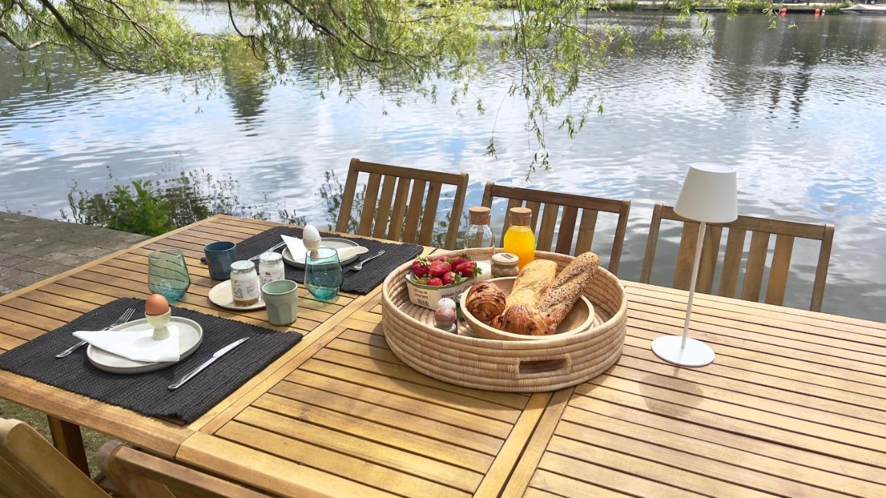 Pieds Dans L'Eau Private Wellness Bordure De Meuse Villa Lustin Buitenkant foto
