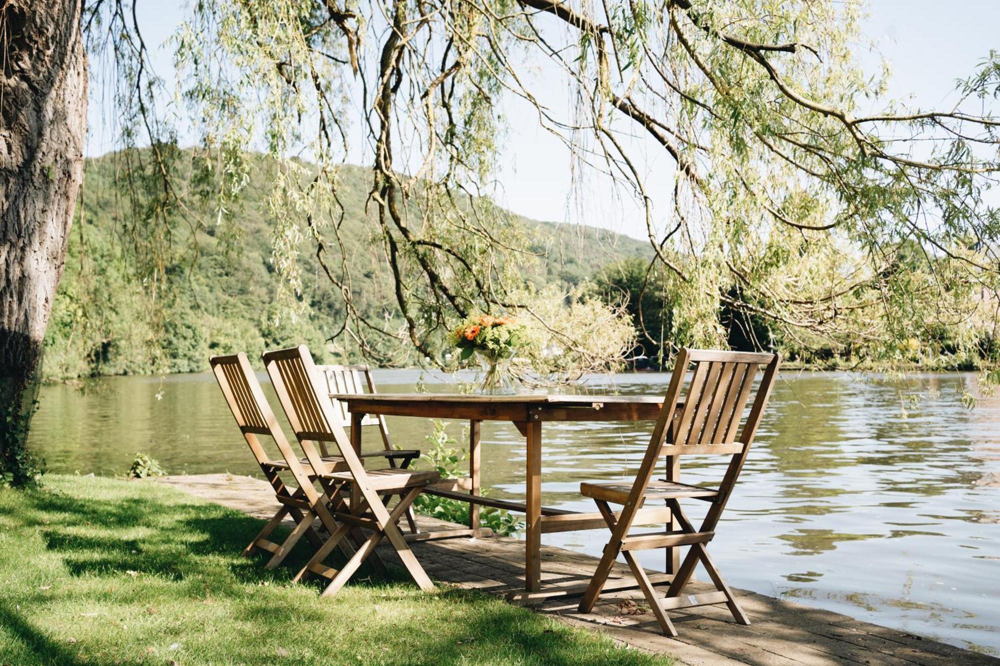 Pieds Dans L'Eau Private Wellness Bordure De Meuse Villa Lustin Buitenkant foto